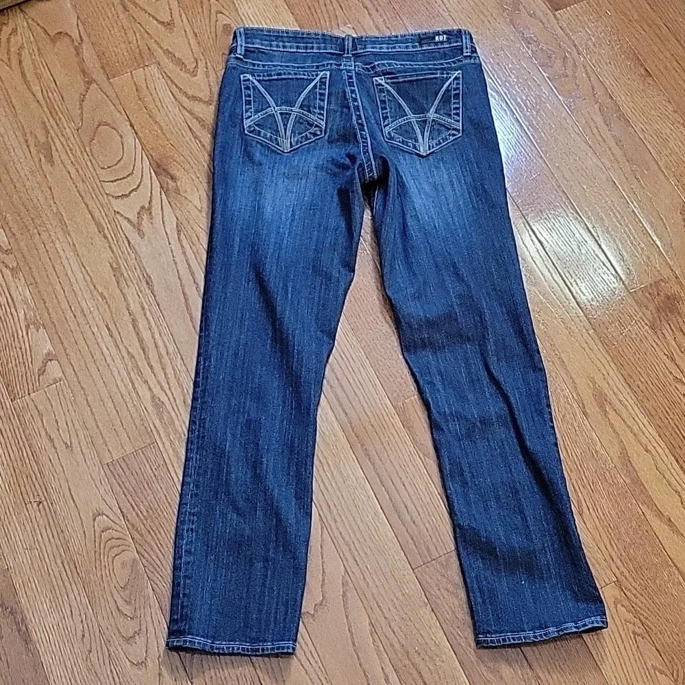 KUT From the Kloth Straight leg jeans sz 8